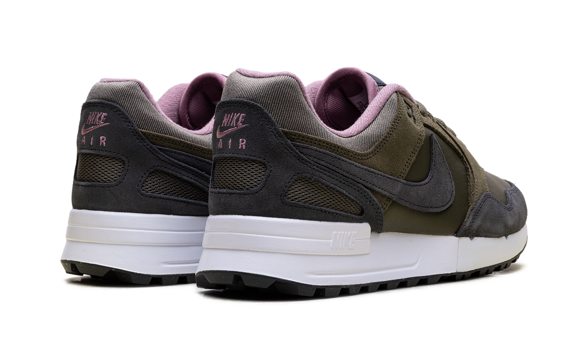 Air Pegasus '89 Golf "Medium Olive" FJ2245 200