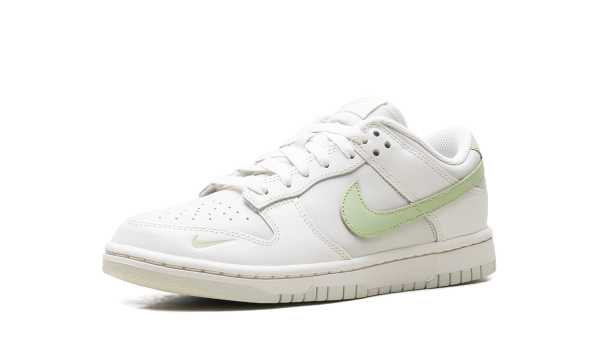 Dunk Low WMNS "Phantom Olive Aura" IB3484 001
