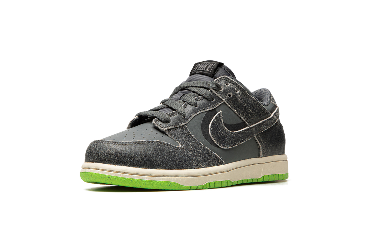 Dunk Low SE "Halloween - Cauldron PS" DQ6216 001
