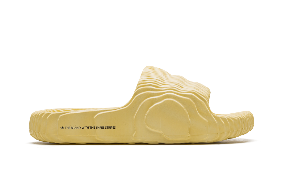 Adilette 22 Slides "St Desert Sand" GX6945