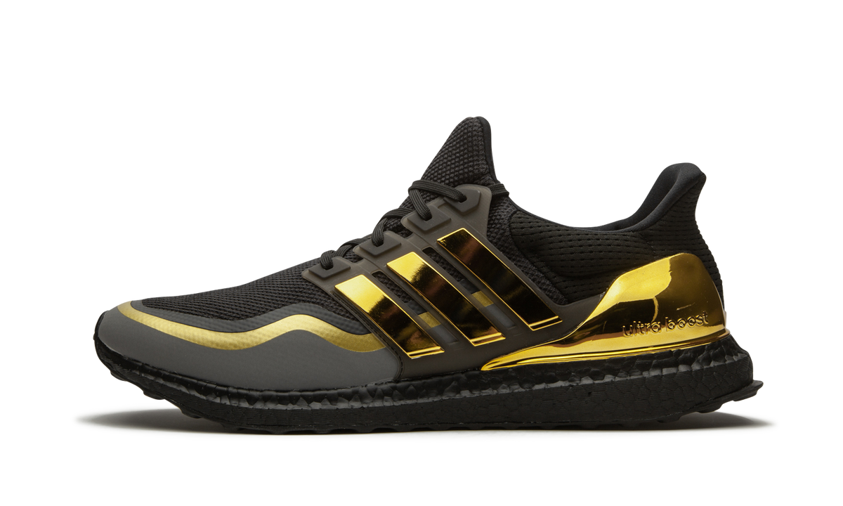 Ultraboost MTL "Metallic Gold" EG8102