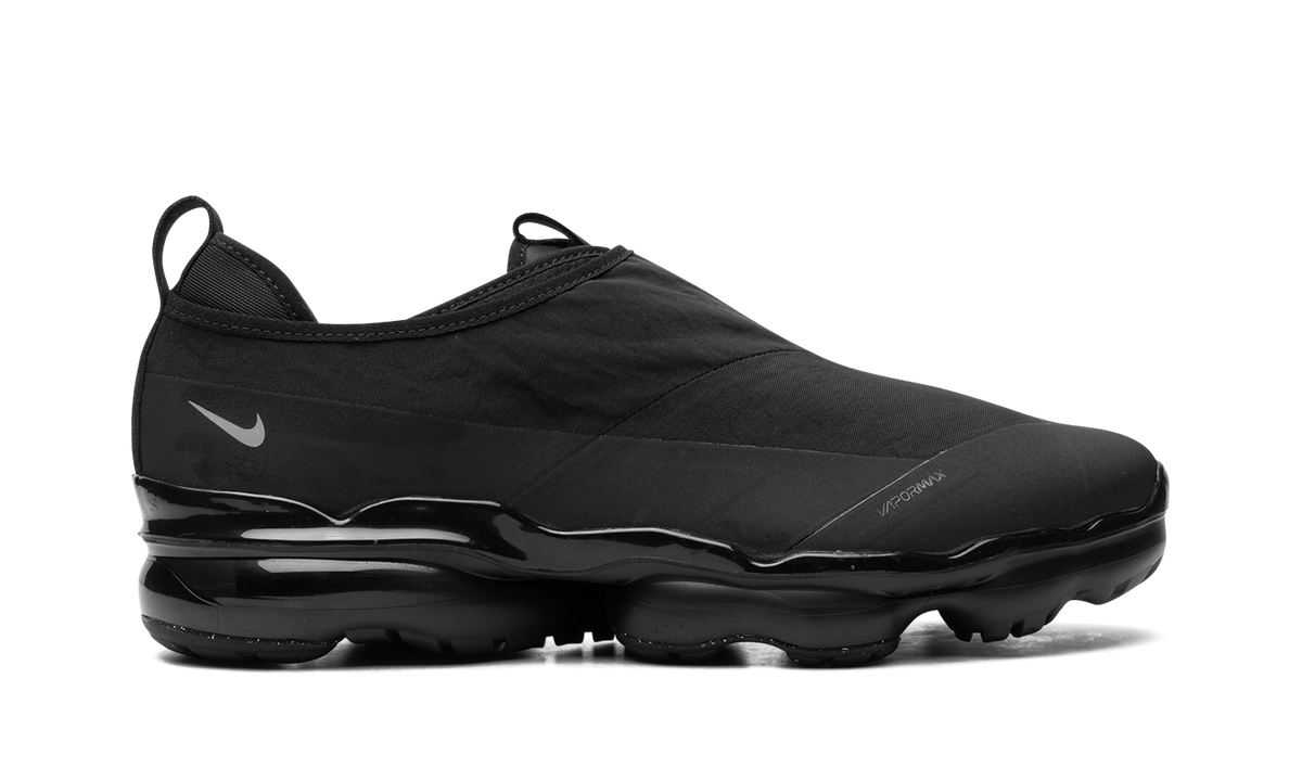 VaporMax Moc Roam "Triple Black" DZ7273 001