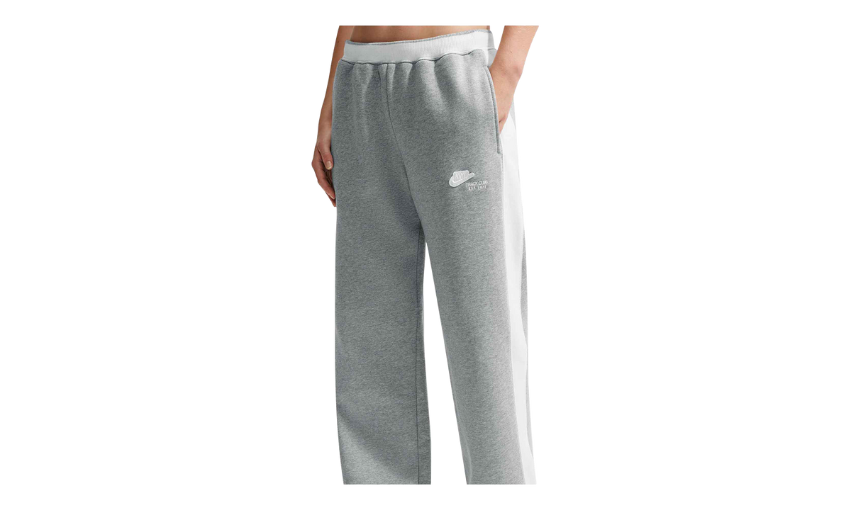Studio Fleece Medium Weight “Nike Run Club” Mid-Rise Track Pants WMNS "Dark Grey Heather / Sail / Sail" IO2302 063