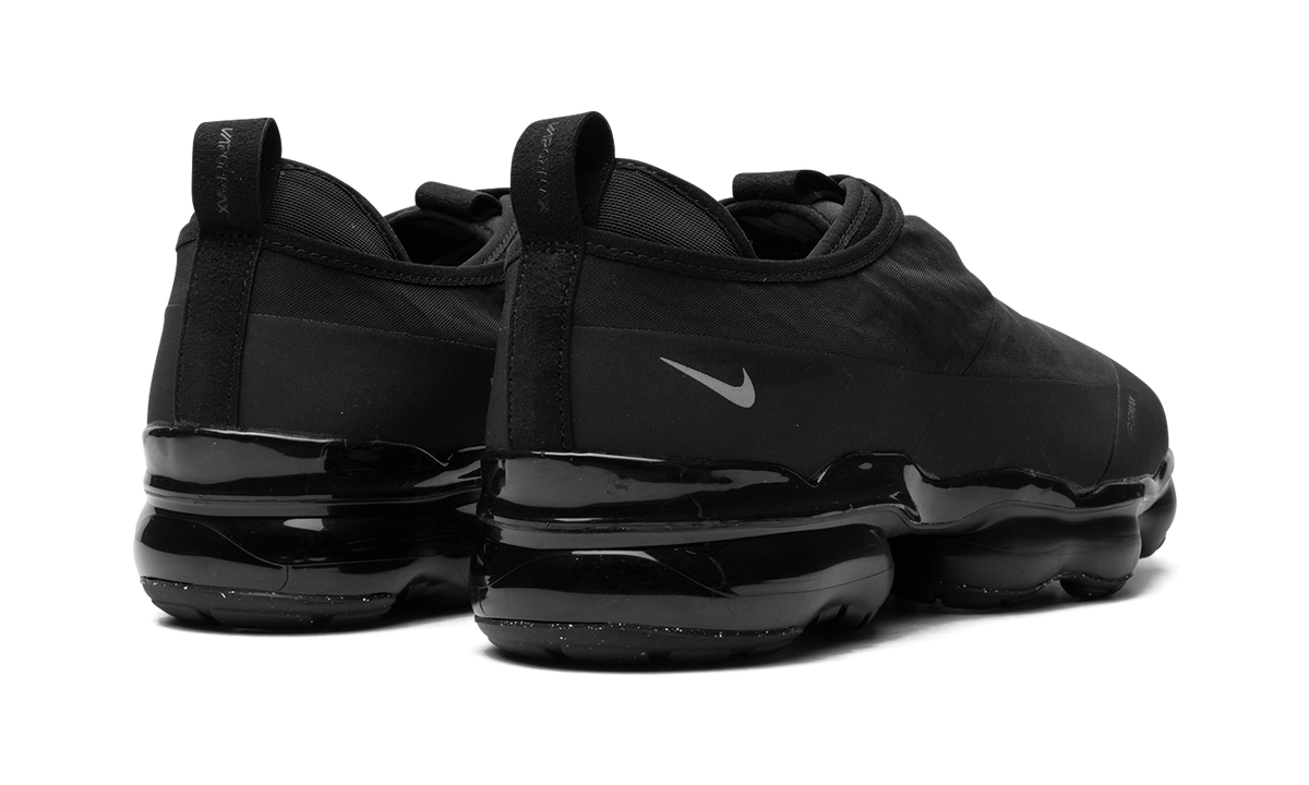 VaporMax Moc Roam "Triple Black" DZ7273 001
