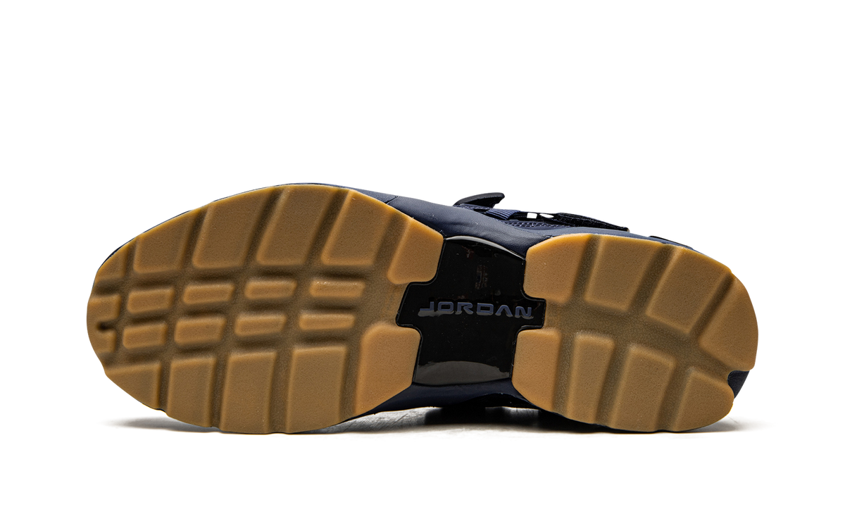 Air Jordan Trunner 60 897992 401