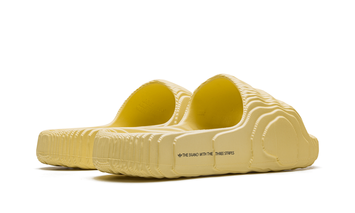Adilette 22 Slides "St Desert Sand" GX6945