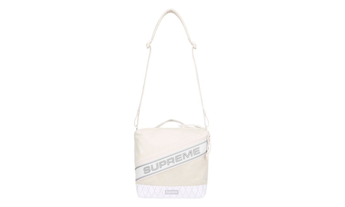 Logo Shoulder Bag "White" SU26532