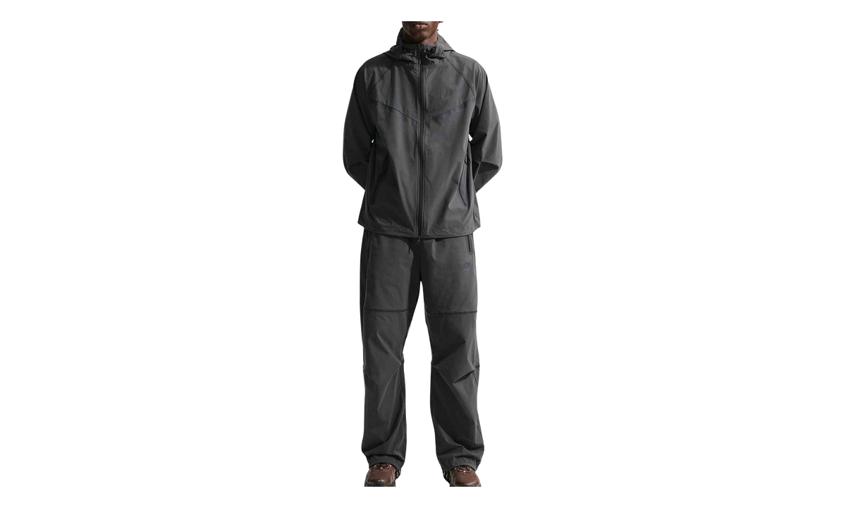Tech Dri-FIT Woven Full-Zip Windrunner Jacket "Black / Black / Black" IU6965 010