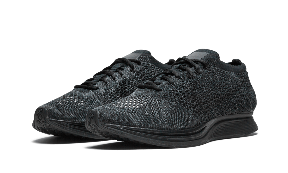 Flyknit Racer 526628 009