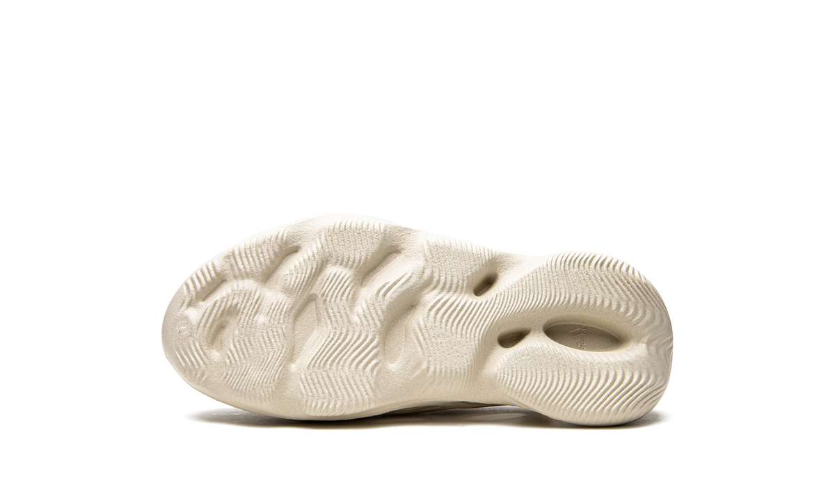 Yeezy Foam Runner Kids "Sand" GW7230