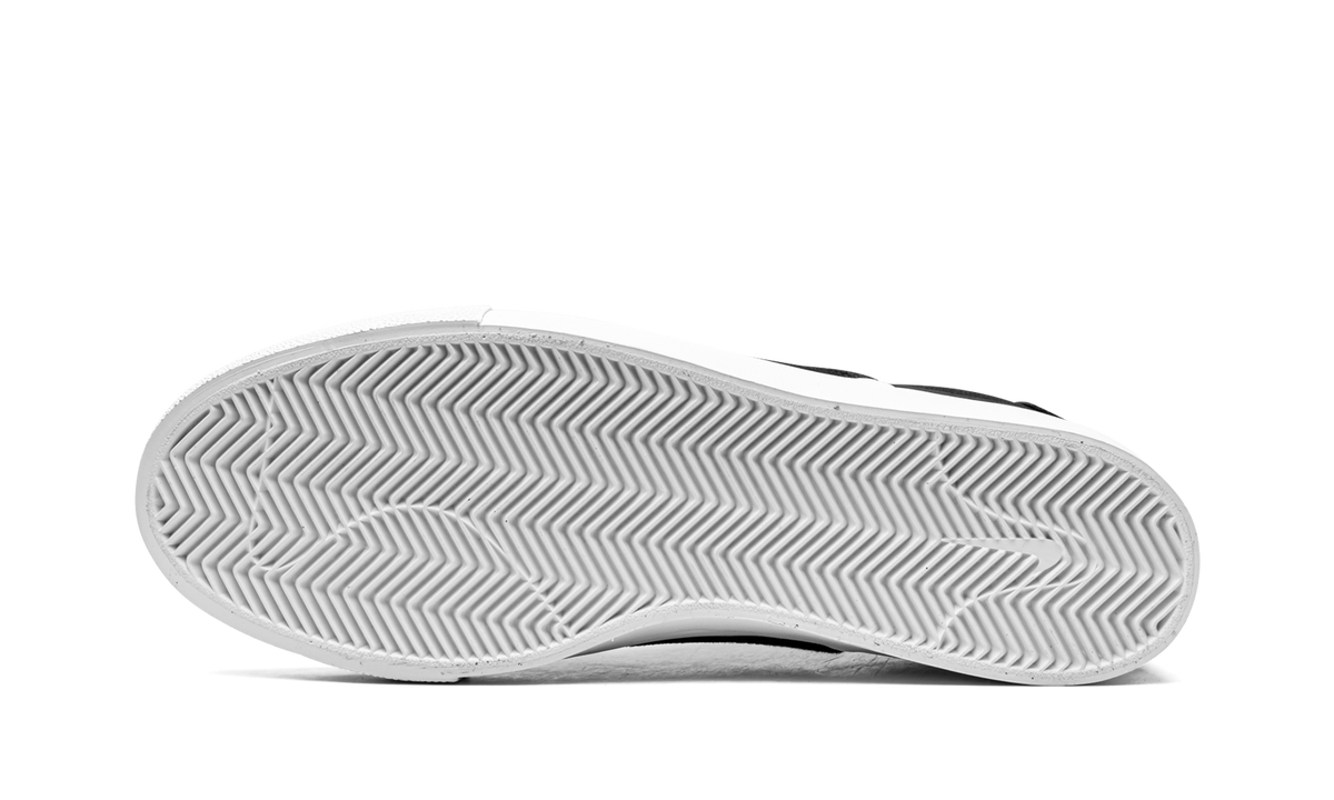Zoom Verona Slip SB "BLACK" CZ2373 001