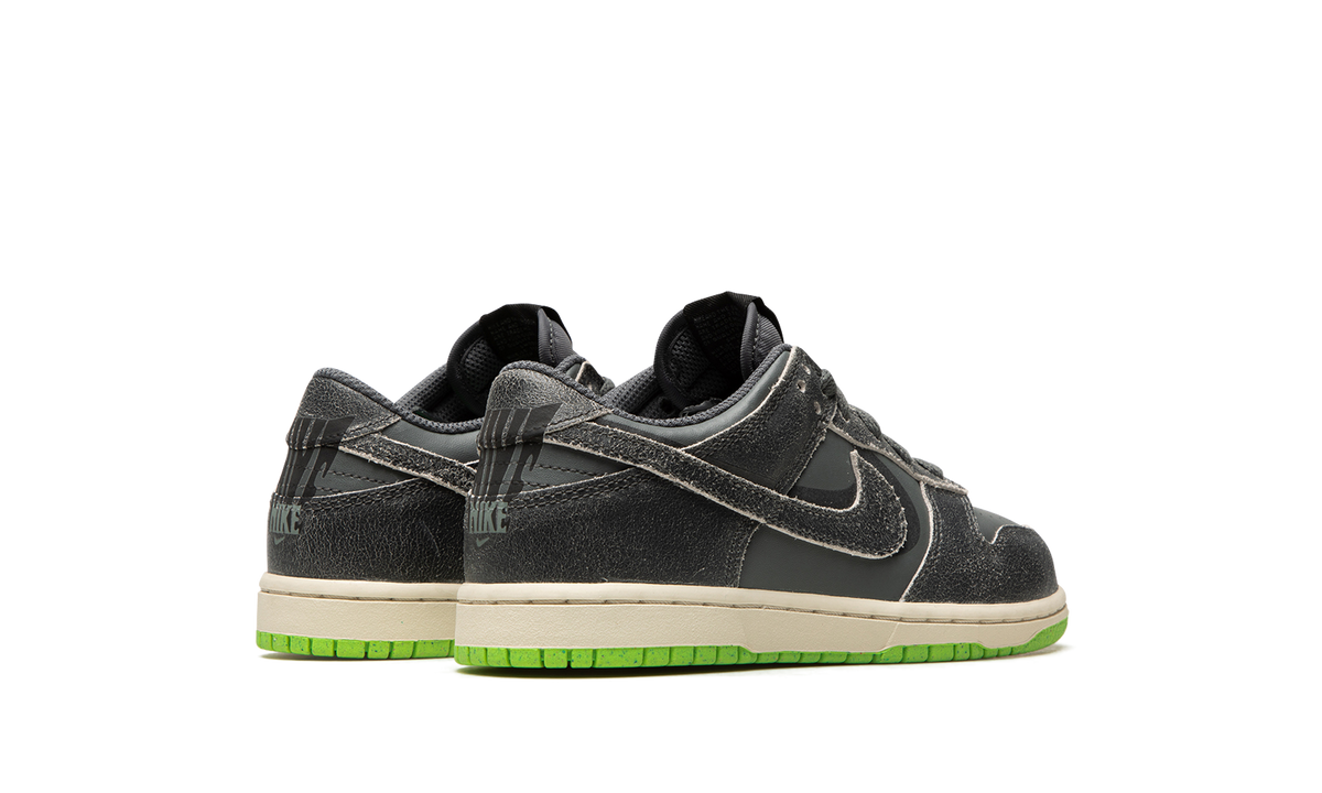 Dunk Low SE "Halloween - Cauldron PS" DQ6216 001