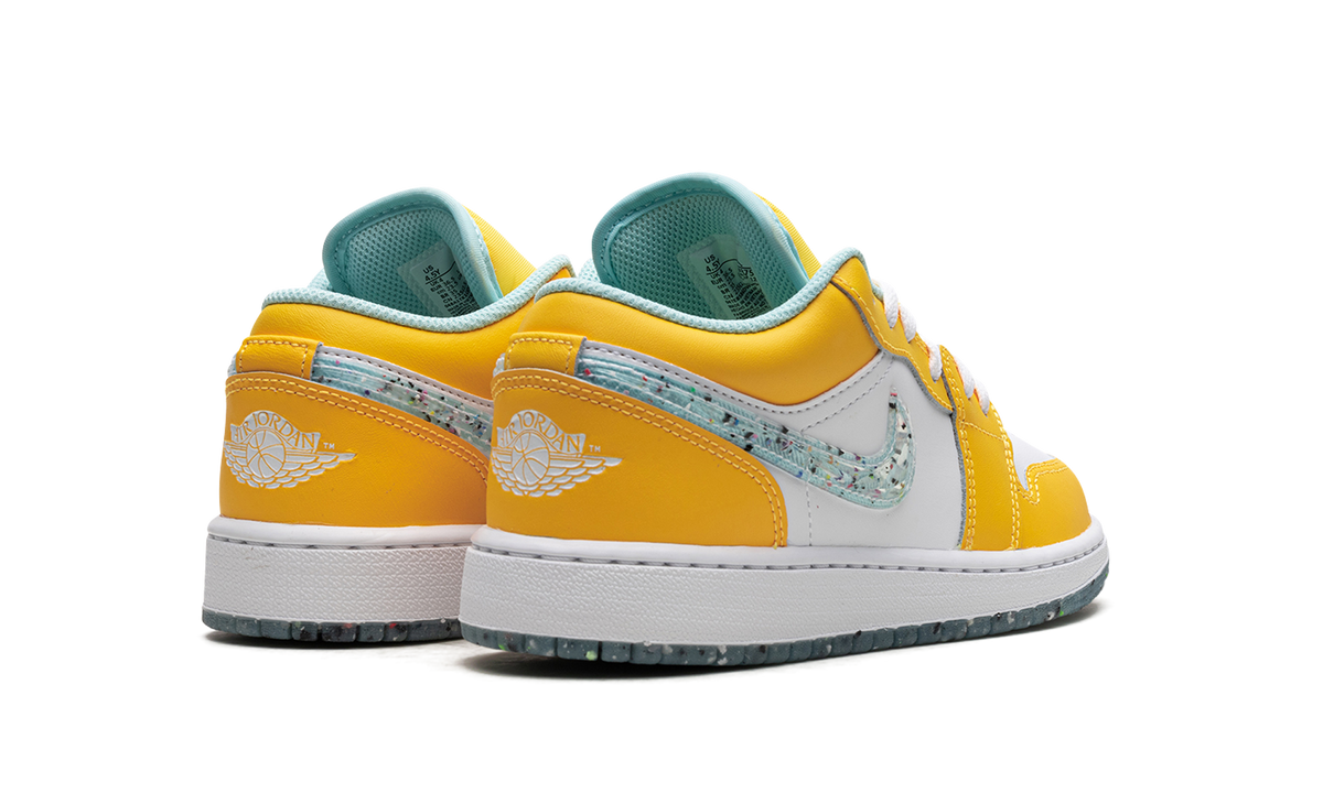Jordan 1 Low SE GS "Recycled Grind" DX4375 800