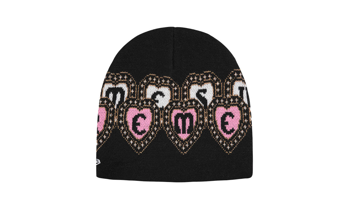 New Era® Hearts Beanie "FW26 - Black" SU29013