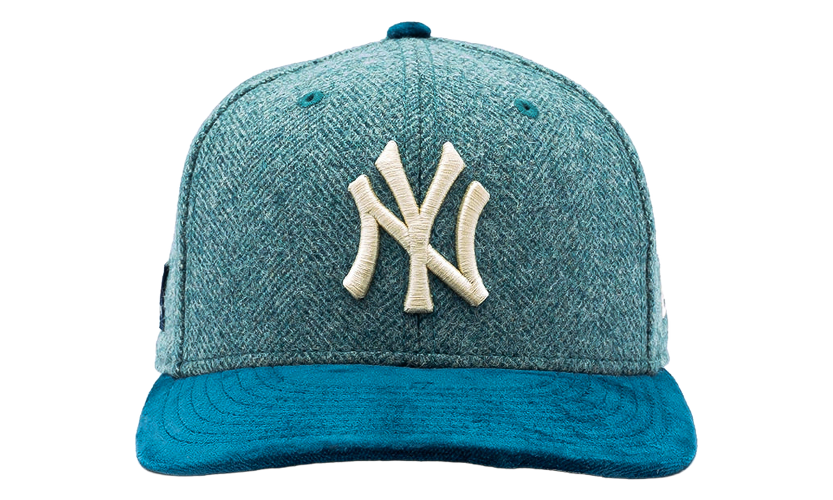 59FIFTY New York Yankees Moon Brisbane Moss Blue Visor Fitted Hat "Blue" 60971743