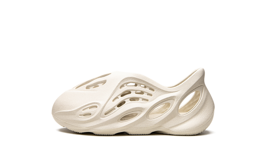 Yeezy Foam Runner Kids "Sand" GW7230