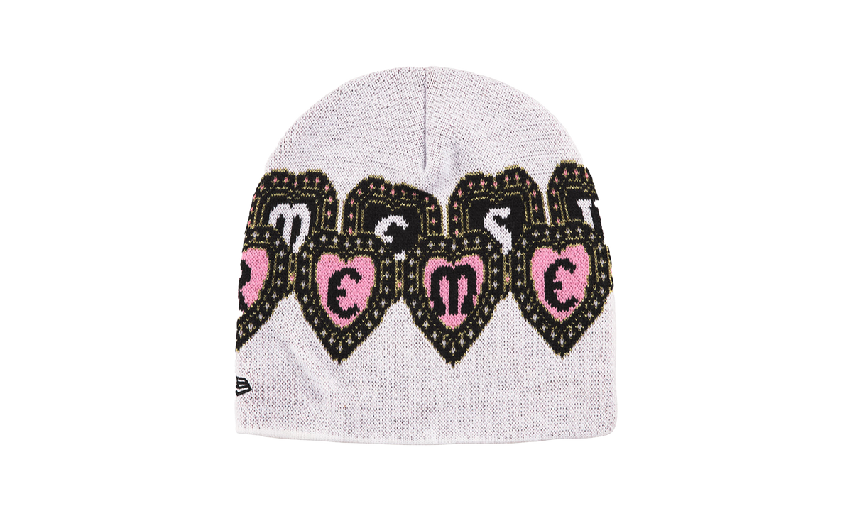 New Era® Hearts Beanie "FW26 - White" SU29012