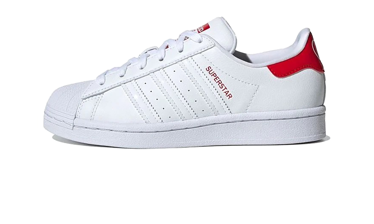 Superstar GS "White Scarlet" FW0817
