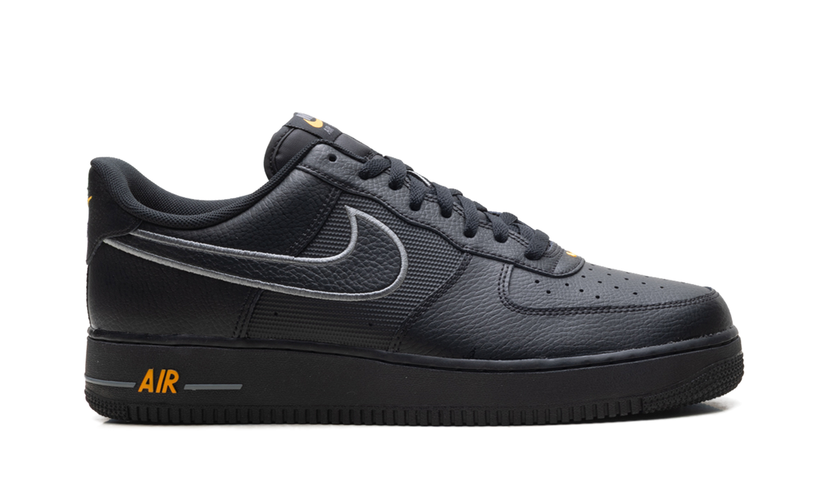 Air Force 1 Low "Black Laser Orange" IB7677 001