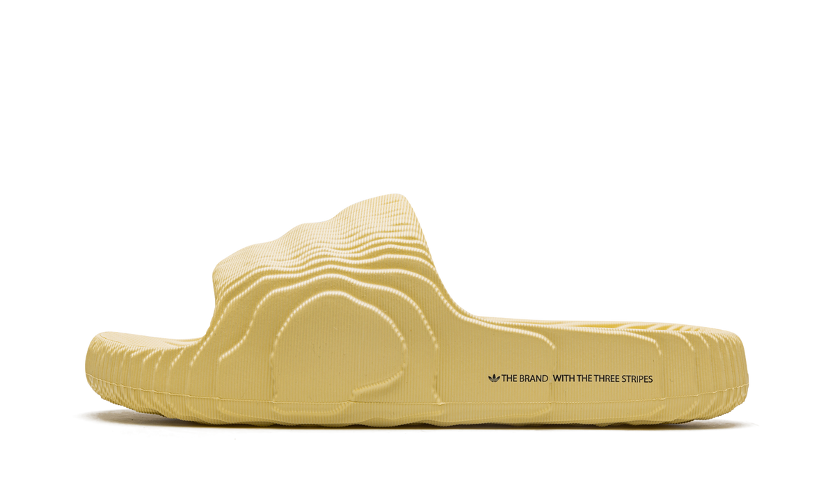 Adilette 22 Slides "St Desert Sand" GX6945