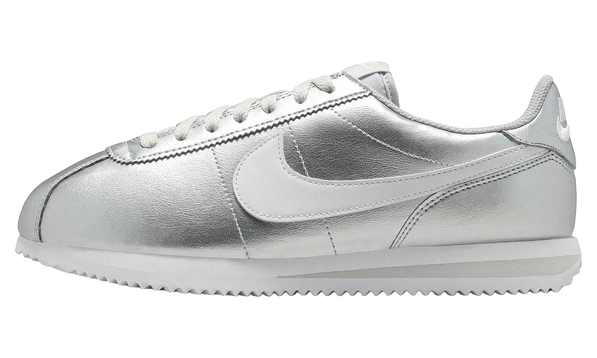 Cortez WMNS "Metallic Silver" IR0042 001
